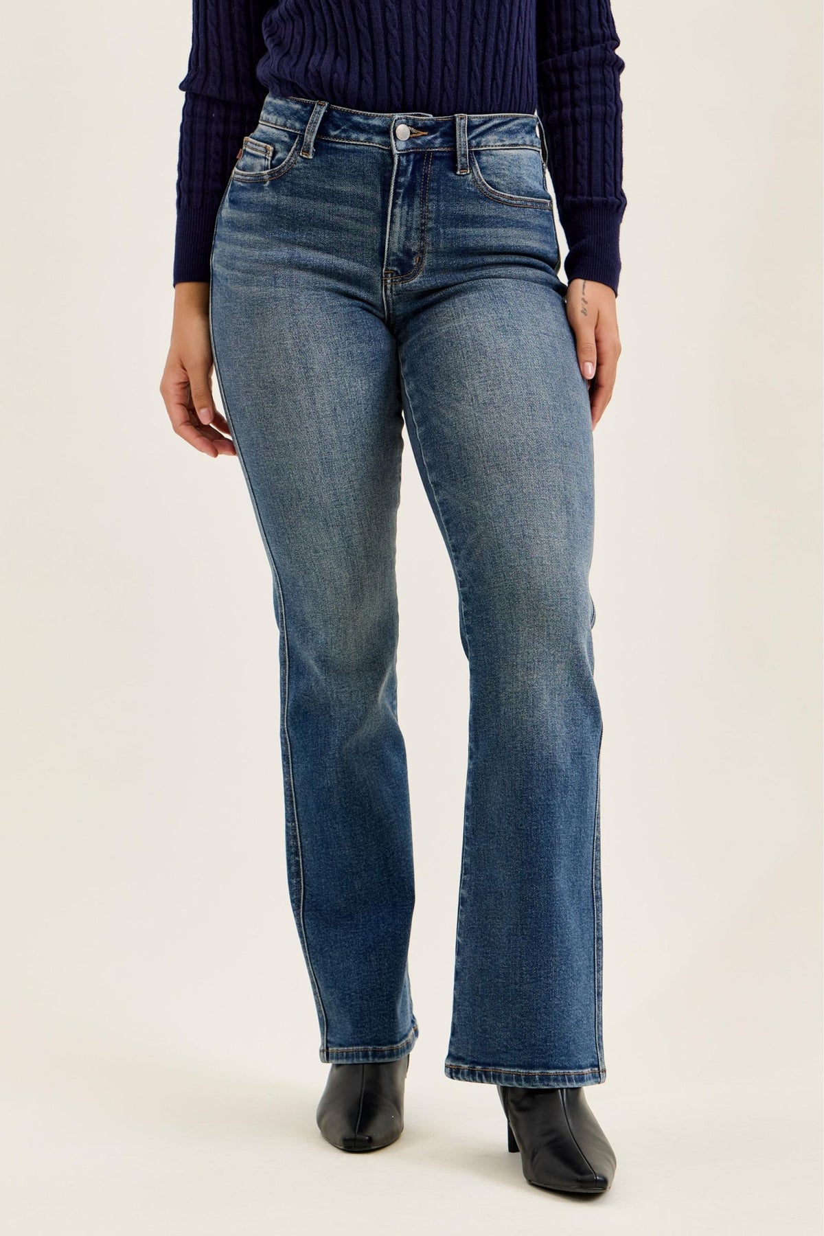 Judy Blue Mid-Rise Dusk Rider Indigo Wash Bootcut Jeans