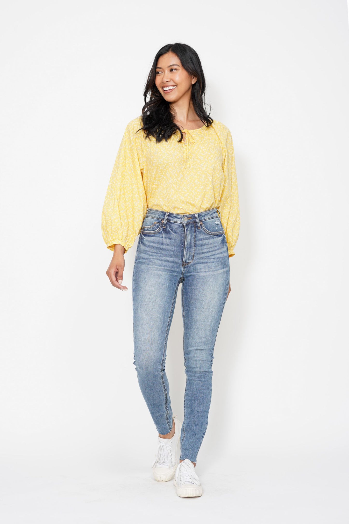 Judy Blue HW Tummy Control Vintage Wash Skinny Jeans