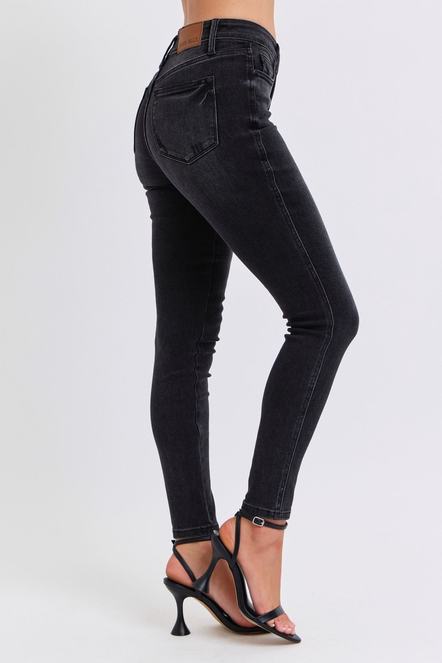 Judy Blue Mid-Rise Tummy Control Black Skinny Jeans