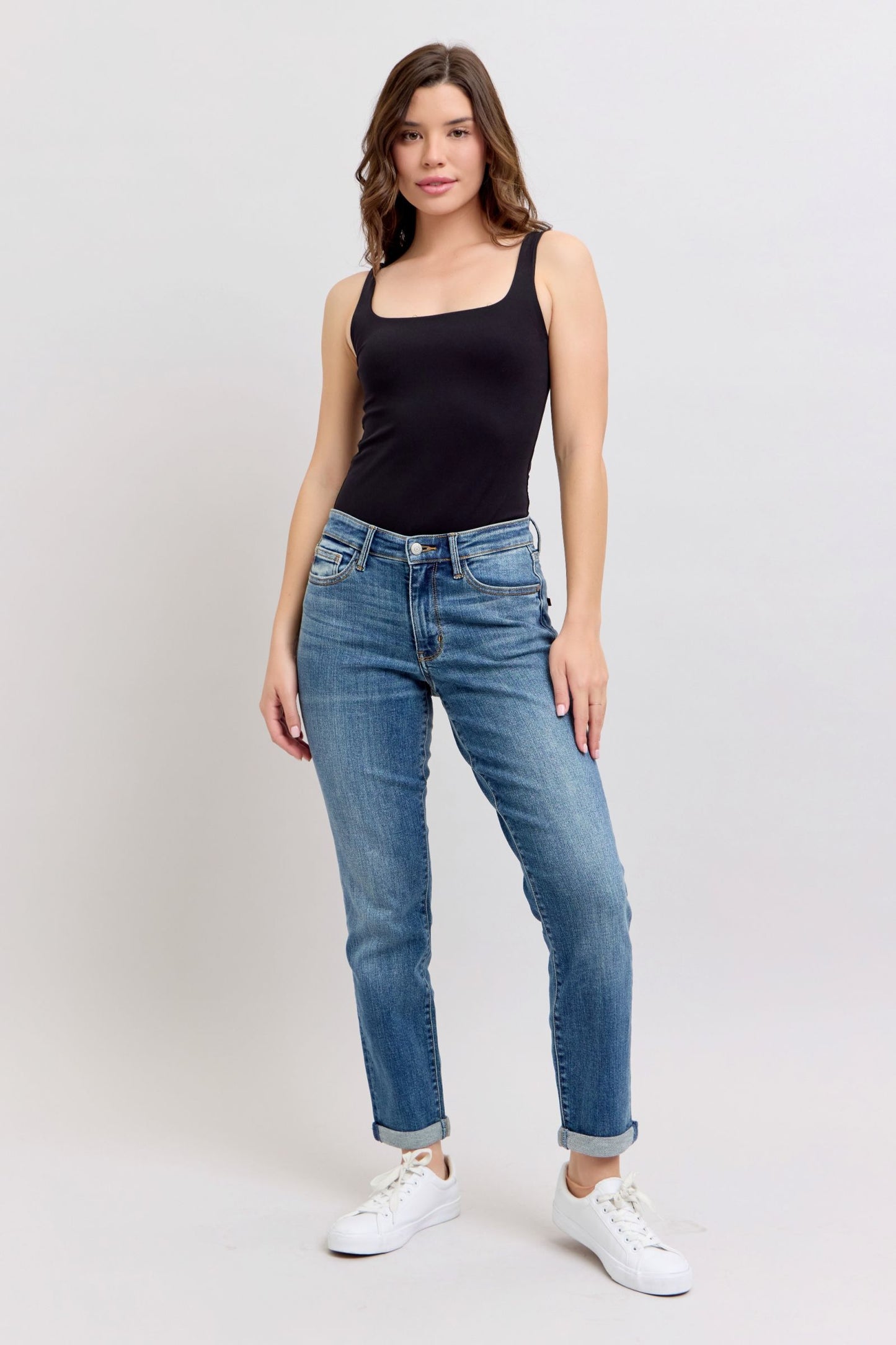 Judy Blue Mid-Rise Vintage Wash Non-Destroyed Boyfriend Fit