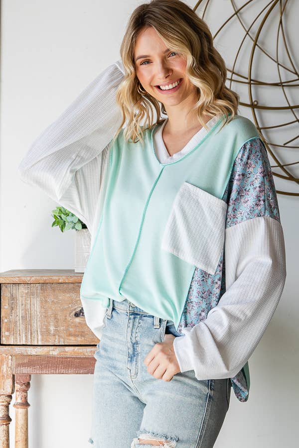 Floral Patchwork Panel Front Pocket V Neck Pullover Top