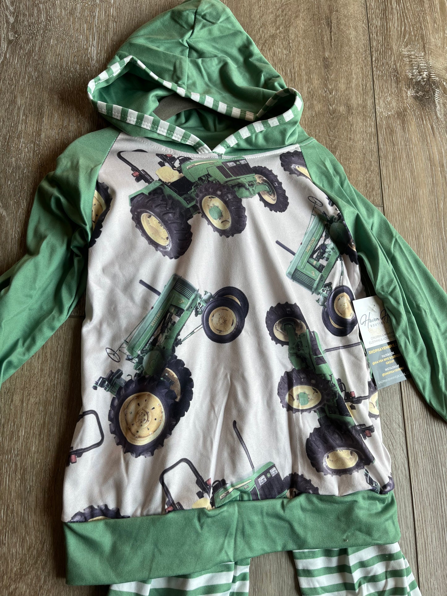 Green Tractor 2pc Set