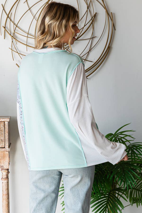 Floral Patchwork Panel Front Pocket V Neck Pullover Top