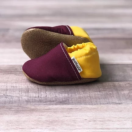 Trendy Baby Moccs--Raven c l a w