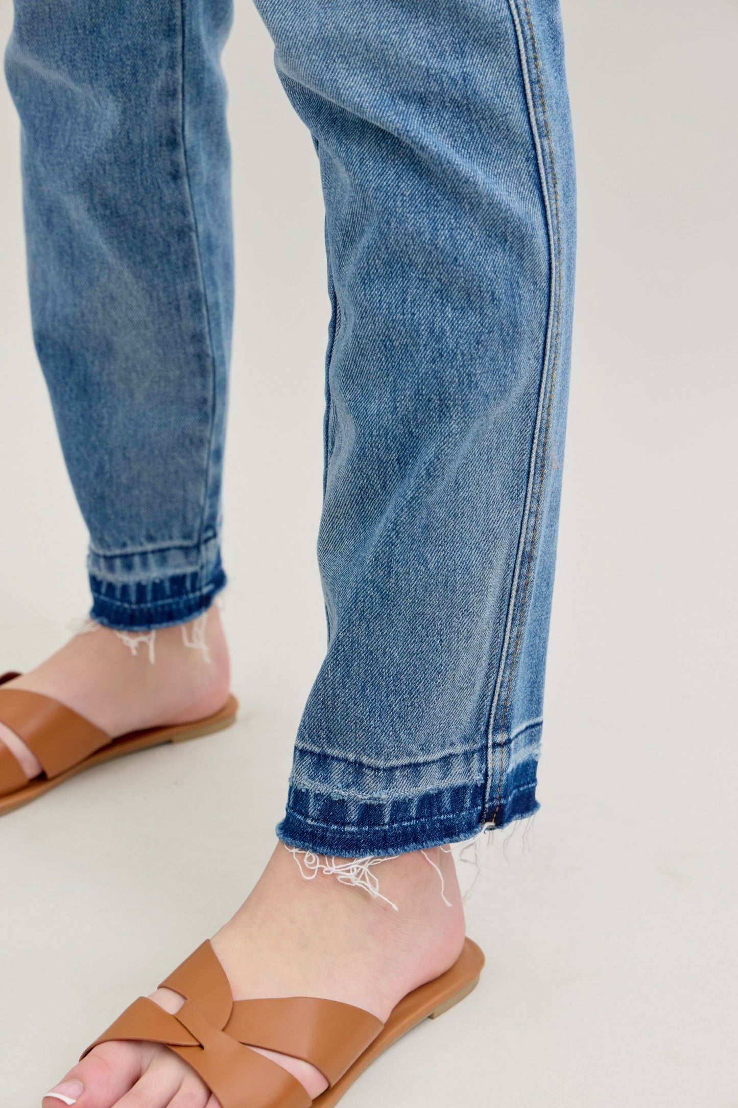 Judy Blue Mid-Rise Release Hem Boyfriend Jeans