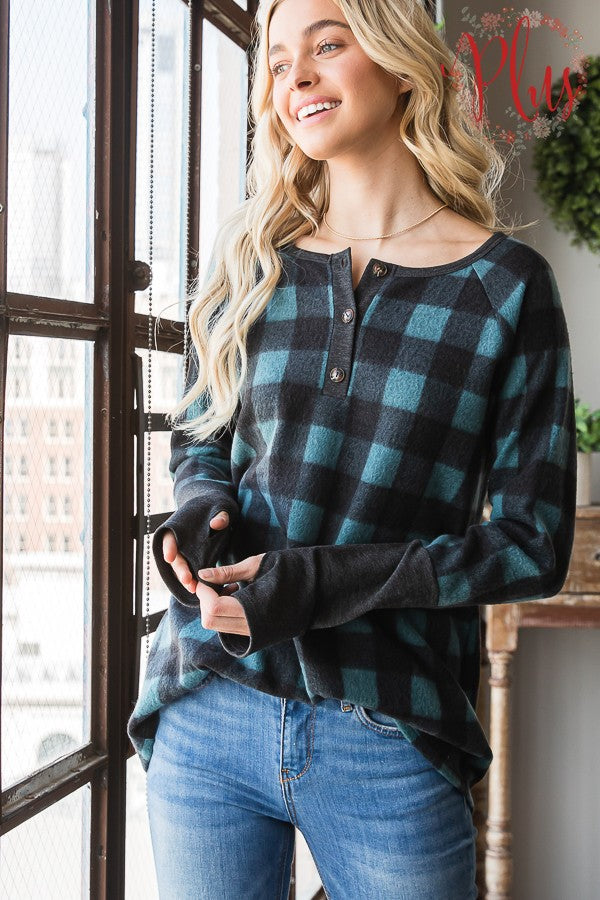 Solid and Plaid Top with Thumbhole (Plus)