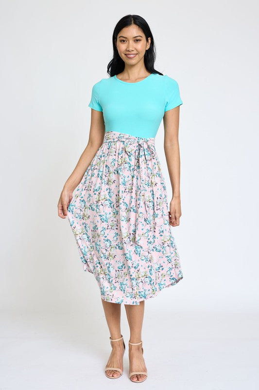 Short Sleeve Floral Midi Dress (2 COLORS)