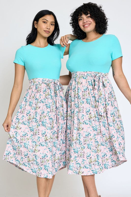 Short Sleeve Floral Midi Dress (2 COLORS)