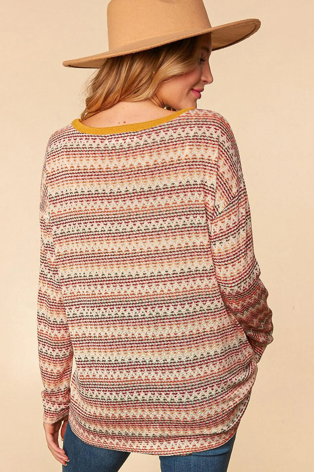 Zig Zag Textured Sweater Knit Loose Fit Top (PLUS only)