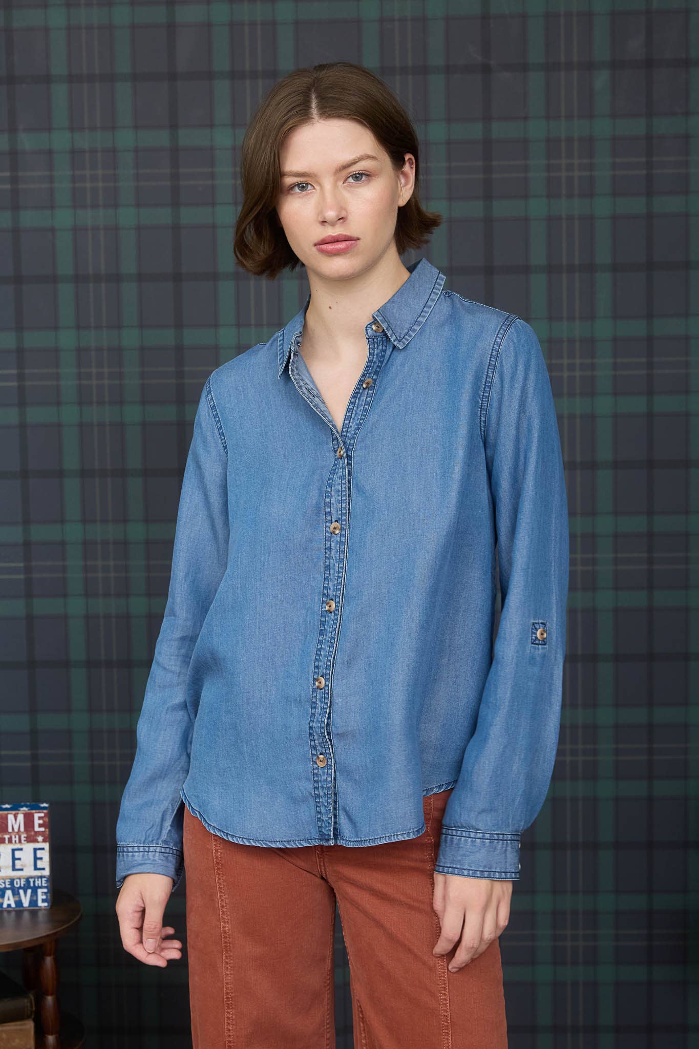 Everyday Essential Chambray Button Down