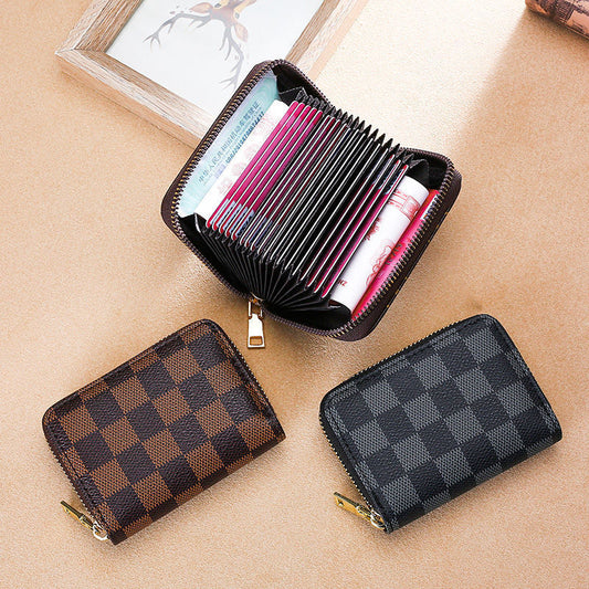 Multi-Slot Wallet