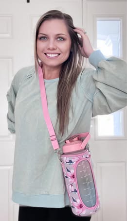 64oz Neoprene Water Bottle w/ Sleeve