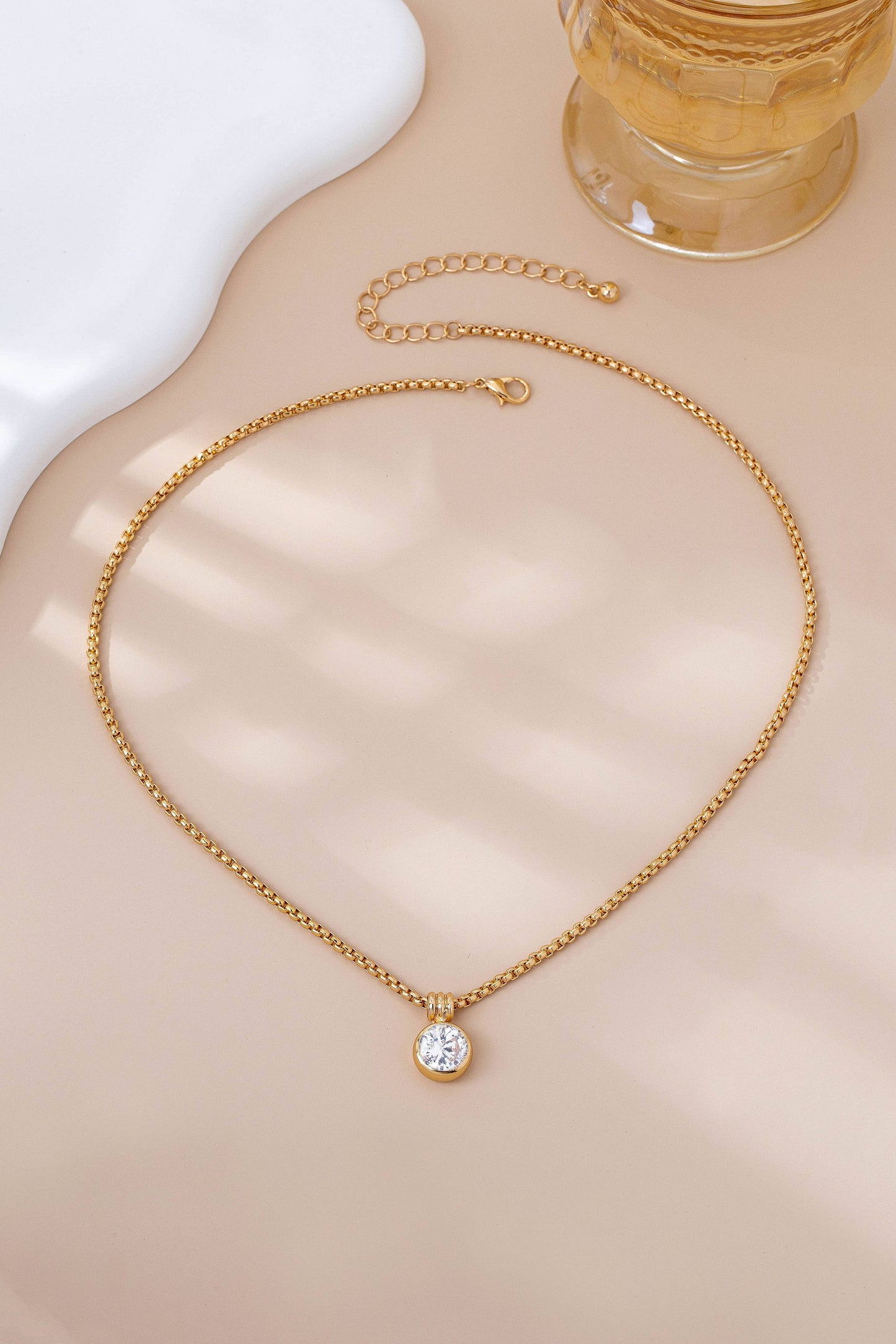 Round Zircon Pendant Necklace