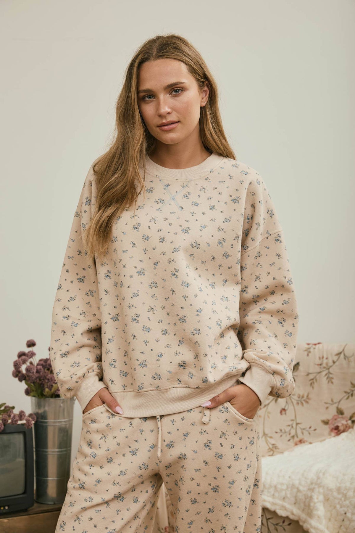 Ditsy Floral Boxy Crew