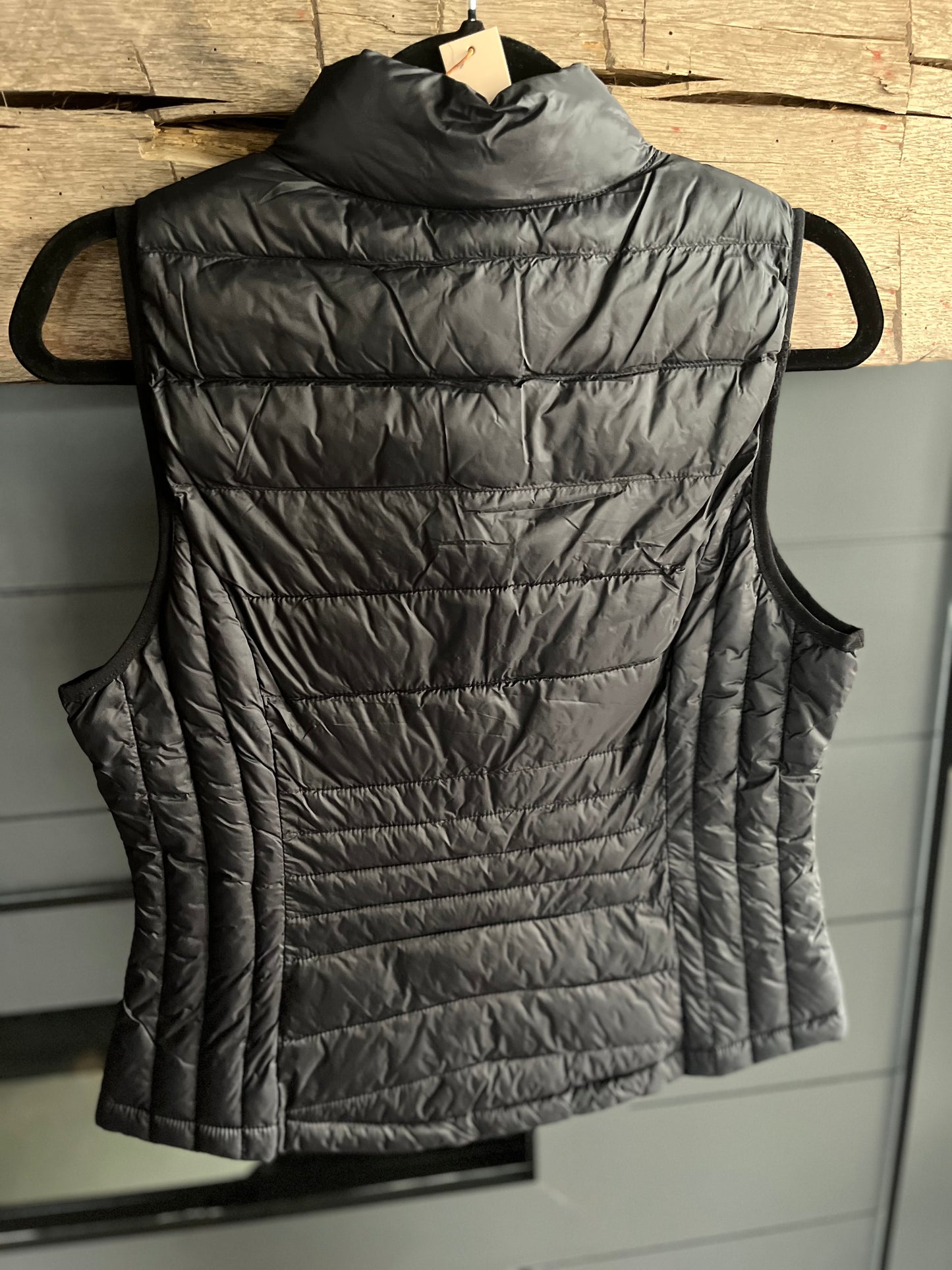 Lightweight Down Packable Puffer Vest--Black